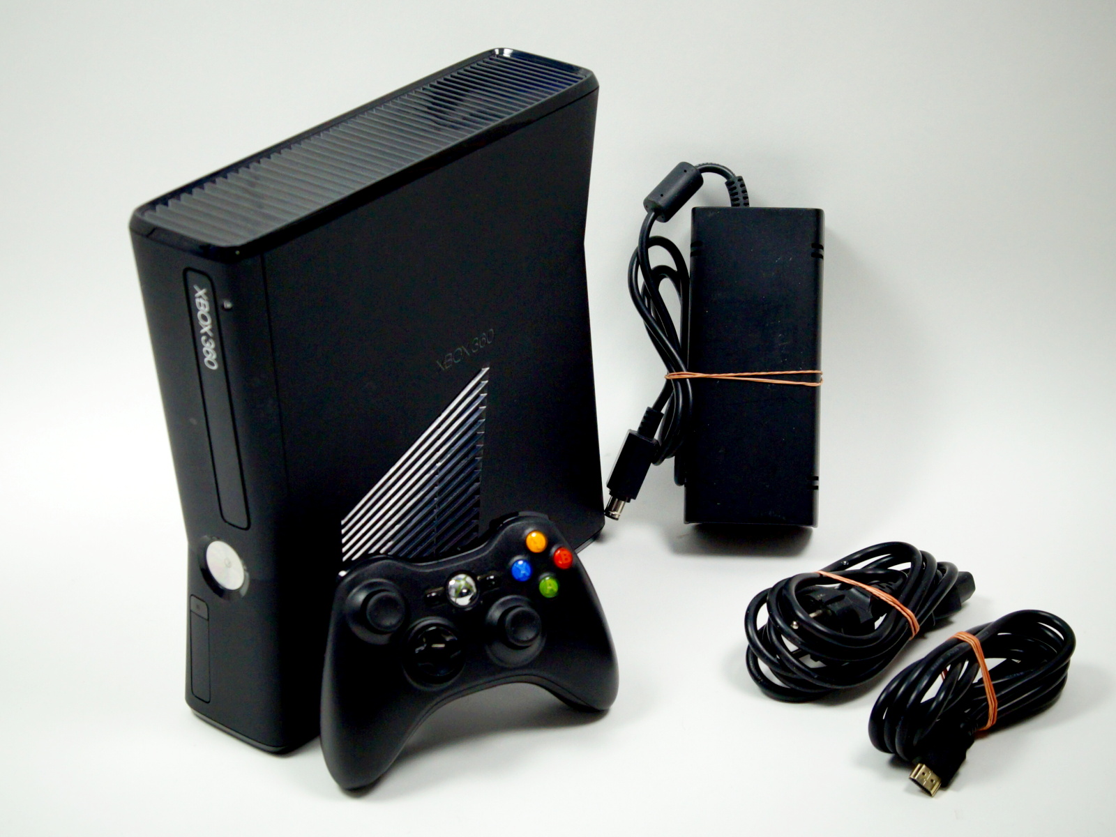 XBOX 360 Slim Konsole 4 GB schwarz matt ~8033 | eBay